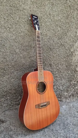 Yamaha F310