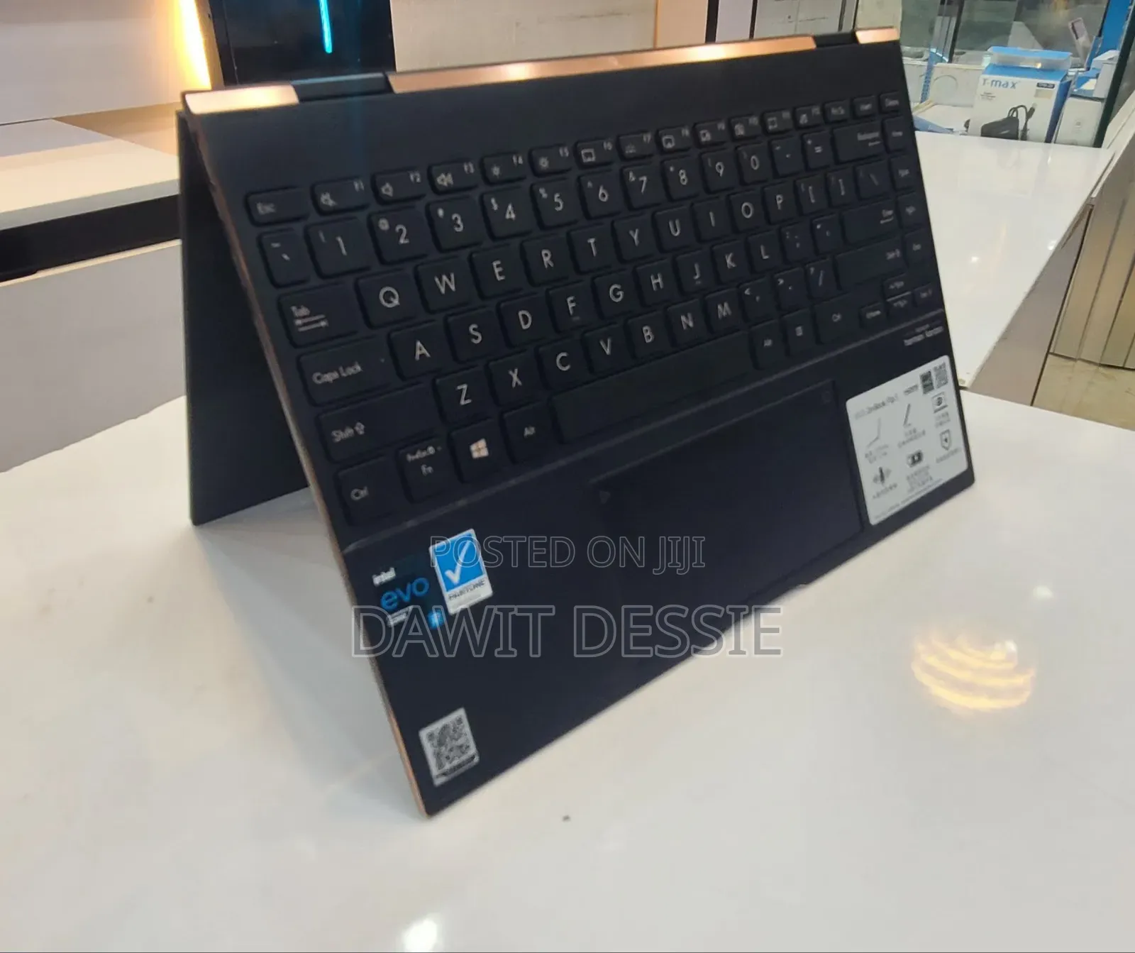 New Laptop Asus VivoBook Flip 14 TP401CA 16GB Intel Core i7 SSD 512GB