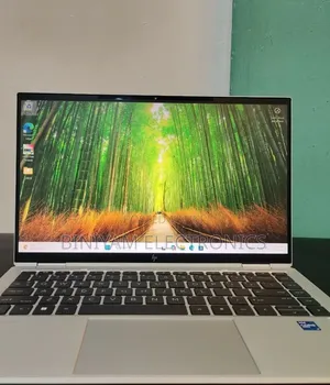 New Laptop HP EliteBook 1040 G8 32GB Intel Core i7 SSD 512GB