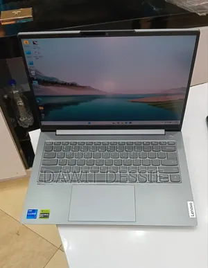 New Laptop Lenovo 16GB Intel Core i7 SSD 512GB