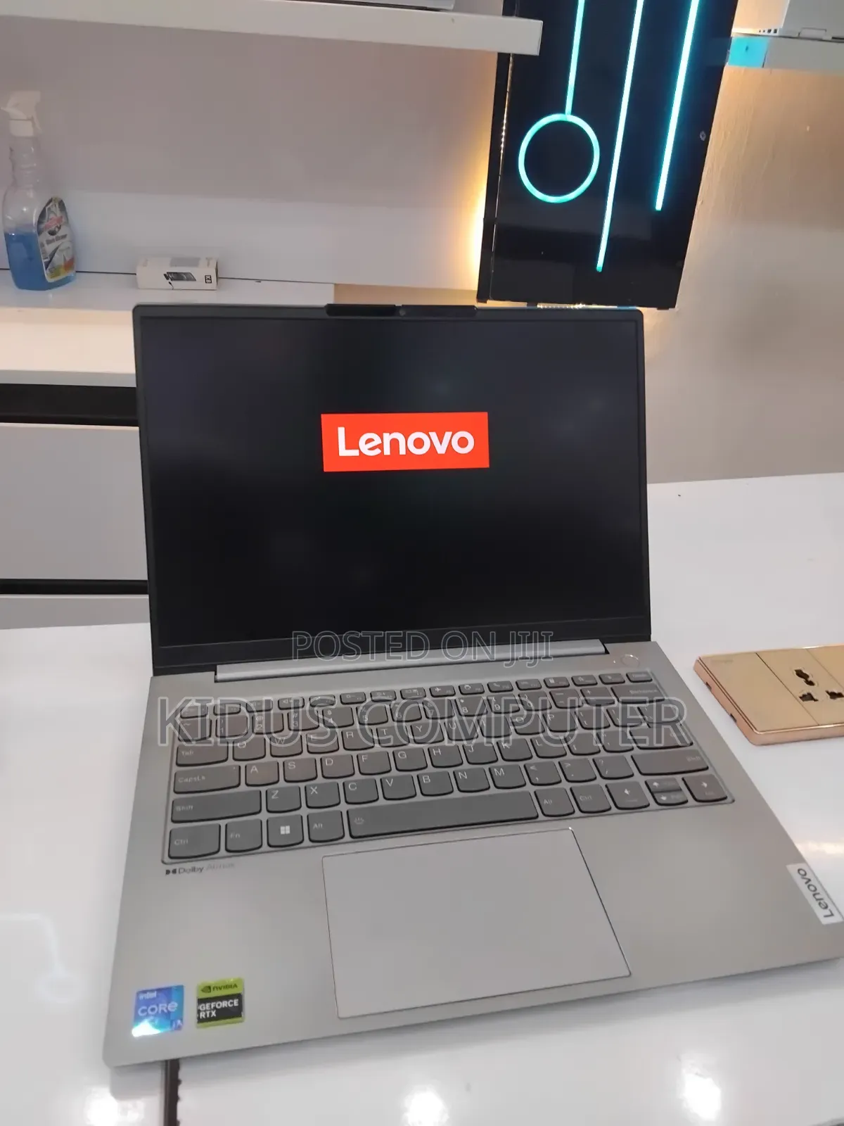 New Laptop Lenovo ThinkBook 13 16GB Intel Core i7 SSD 512GB