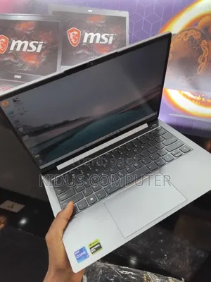 New Laptop Lenovo ThinkBook 13 16GB Intel Core i7 SSD 512GB