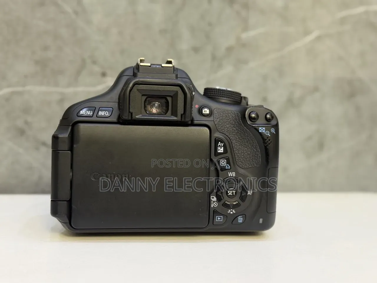 Canon Eos T3i Camera