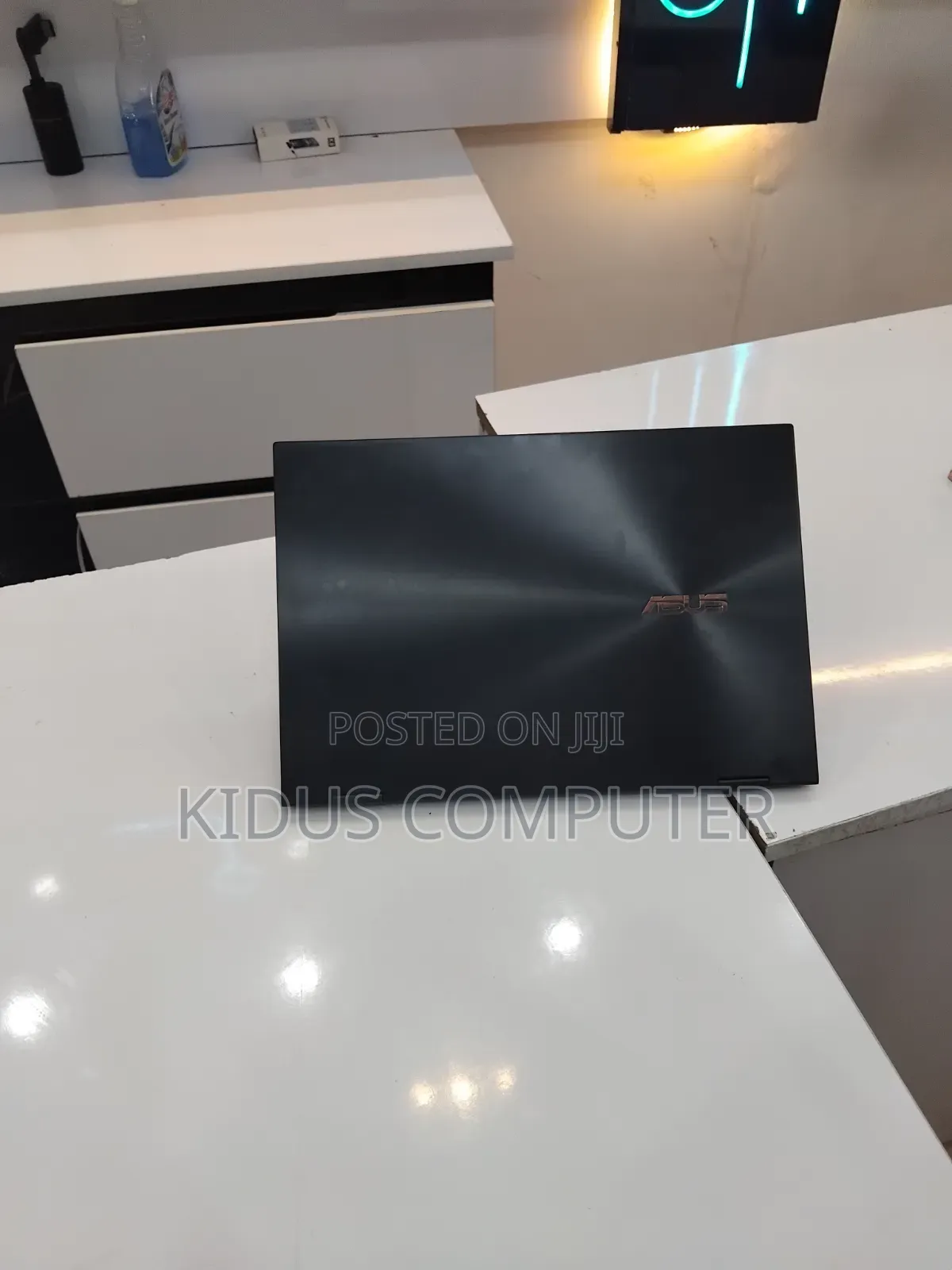 New Laptop Asus Zenbook 14 UX434 16GB Intel Core i7 SSD 512GB