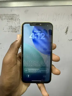Apple iPhone 11 64 GB Yellow
