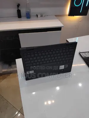 New Laptop HP Envy X360 16GB Intel Core i5 SSD 512GB