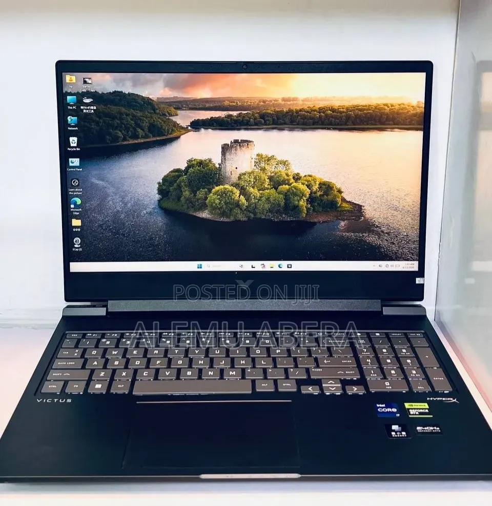 New Laptop HP Victus 16 16GB Intel Core i7 SSD 1T
