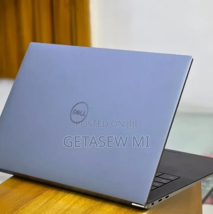 New Laptop Dell Precision 5560 16GB Intel Core i7 SSD 512GB