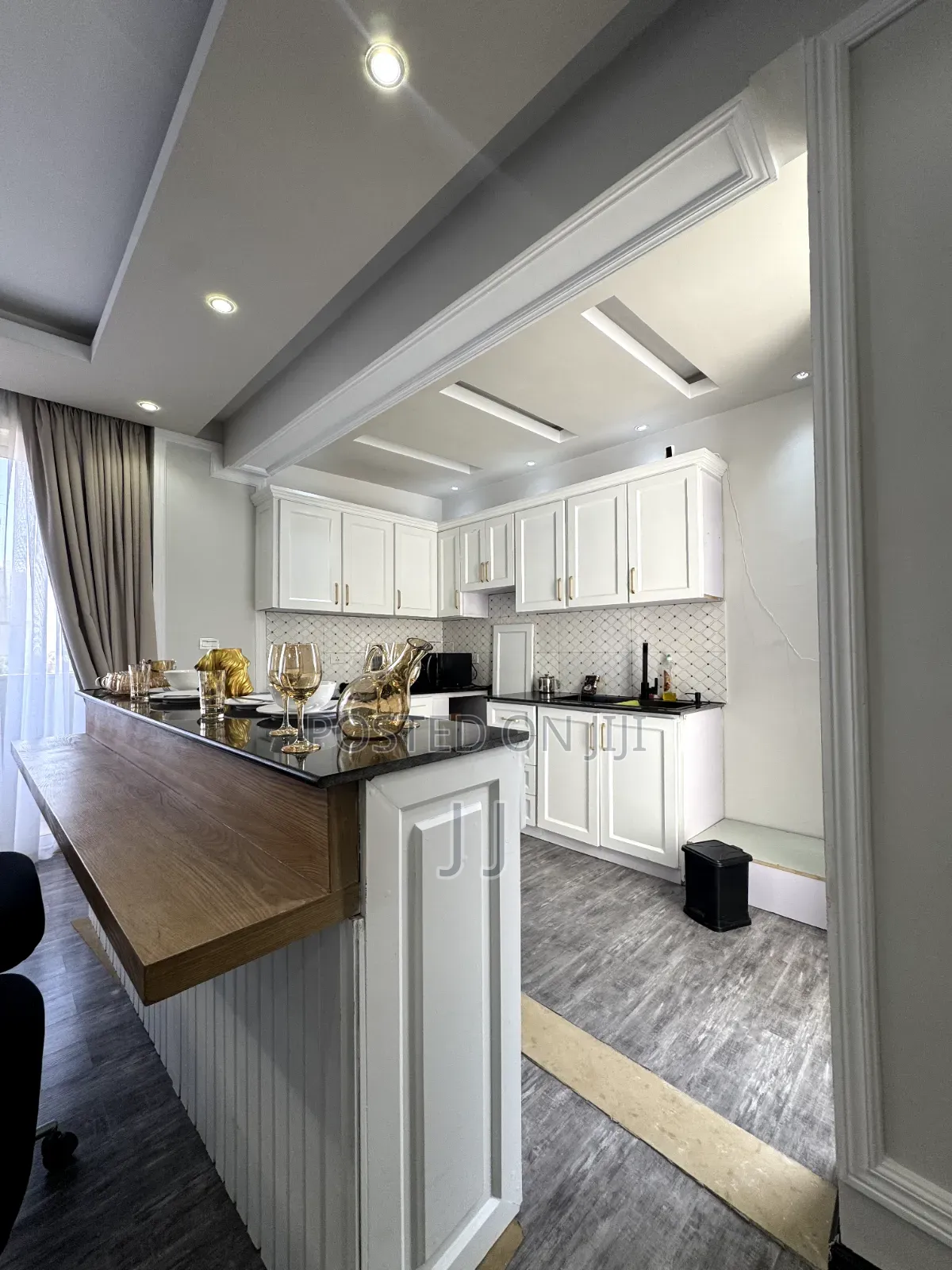 Furnished 3bdrm Apartment in Bole for rent