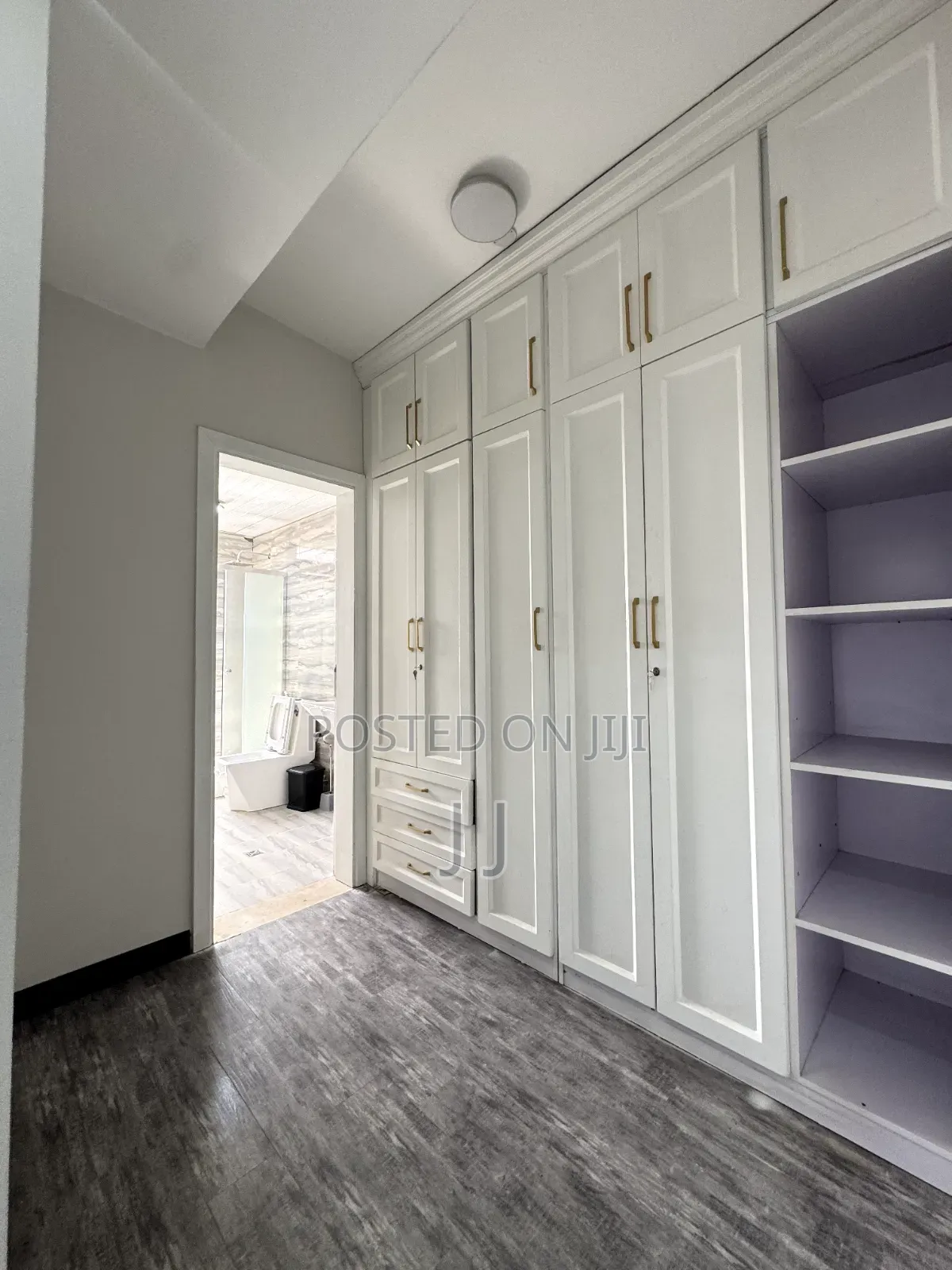 Furnished 3bdrm Apartment in Bole for rent