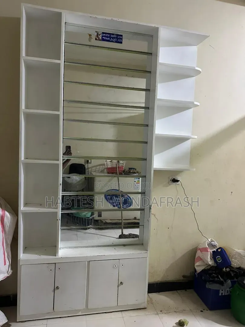For Mobile And Cosmotics Display