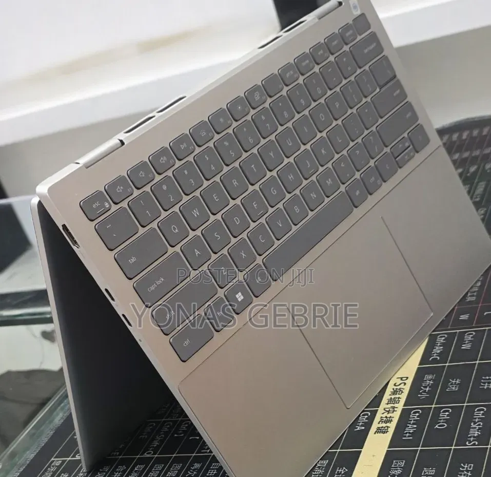New Laptop Dell 16GB Intel Core i7 SSD 512GB