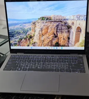 New Laptop Dell 16GB Intel Core i7 SSD 512GB