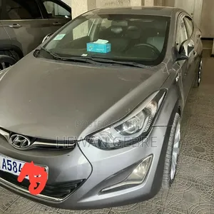 Nissan 100 2014