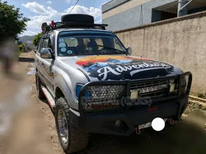 Toyota Land Cruiser 70 1992 Gray