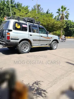 Toyota Land Cruiser 70 1992 Gray