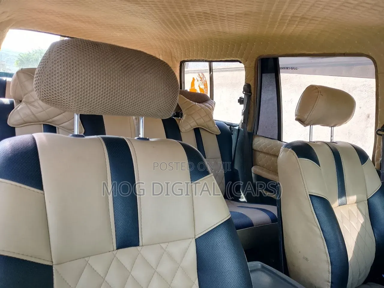 Toyota Land Cruiser 70 1992 Gray