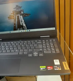 New Laptop Dell Latitude 7420 32GB Intel Core i7 SSD 512GB