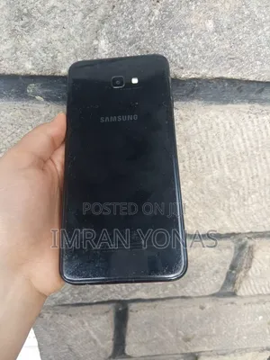 Samsung Galaxy J4 Plus 32 GB Black