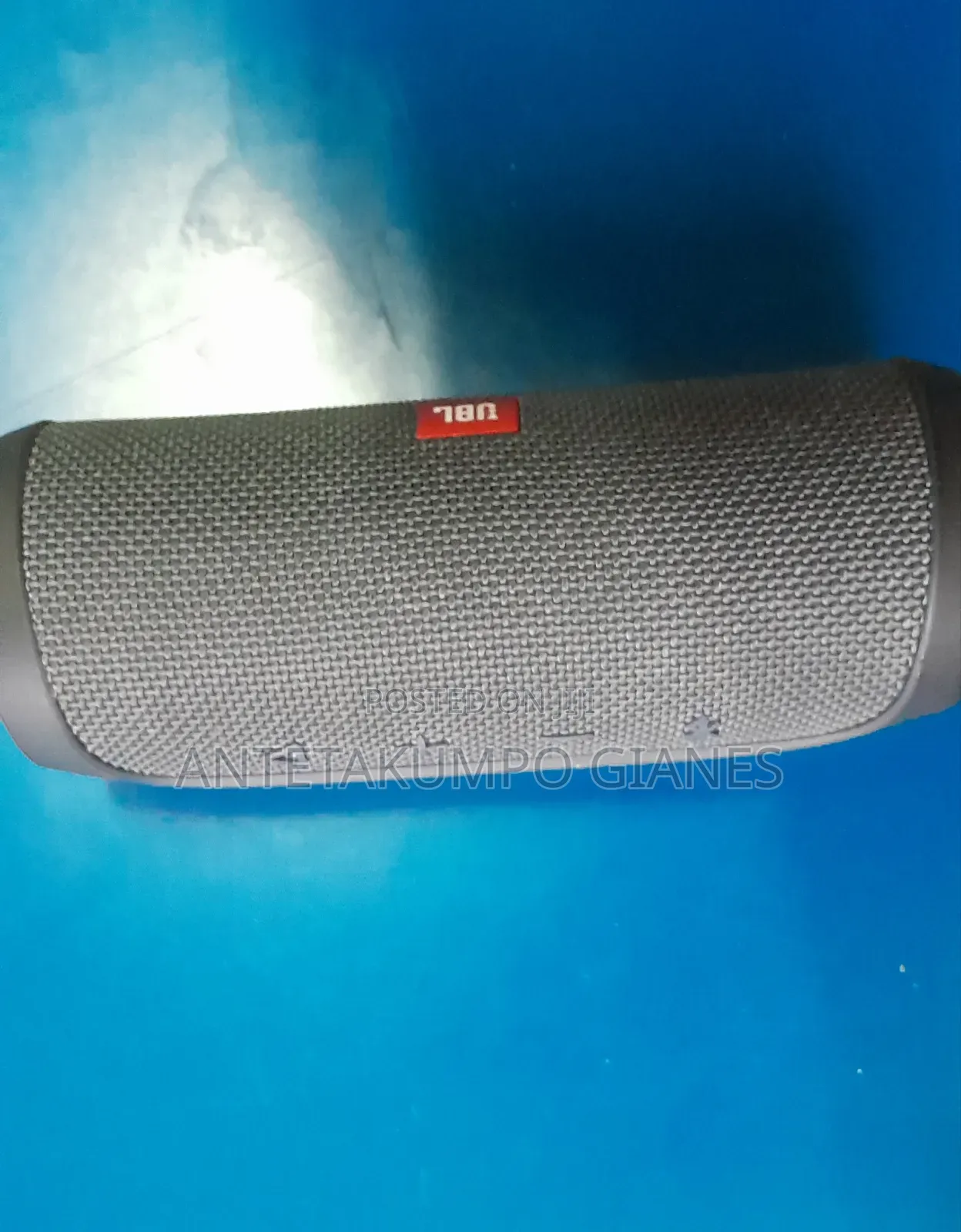 JBL Flip Essential