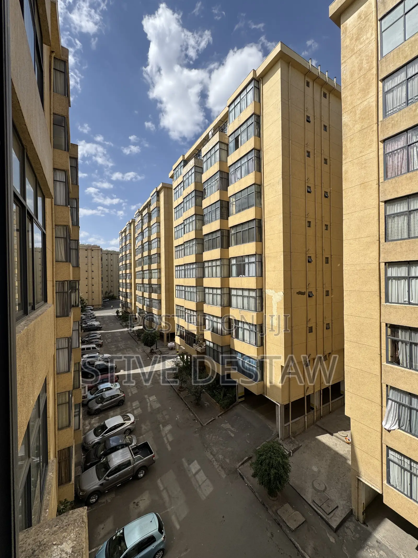 3bdrm Apartment in Noah Real Estate, Bole for sale