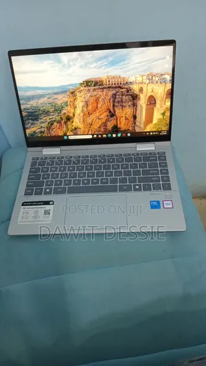 New Laptop HP Envy X360 16GB Intel Core 7 SSD 1T