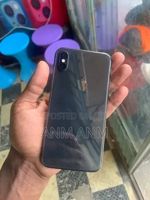 Apple iPhone X 64 GB Black