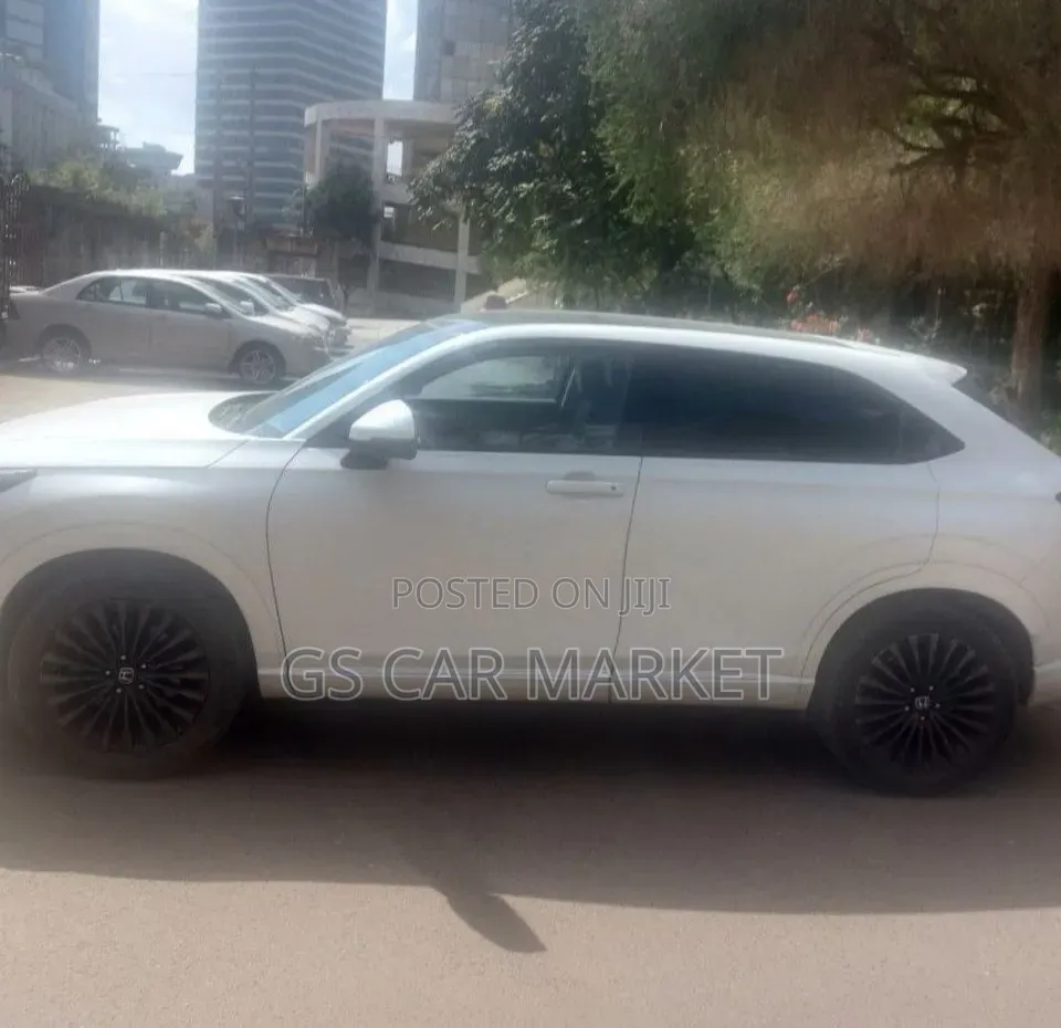 Honda e:NS1 68.8 kWh FWD 2023 White