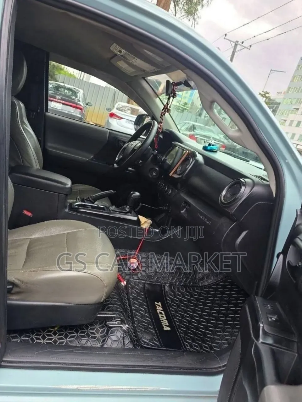 Toyota Tacoma 2019 Gray
