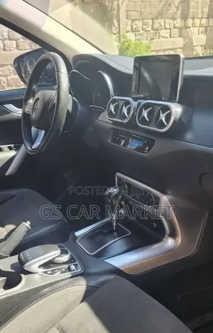 Mercedes-Benz X Class 2019 Black