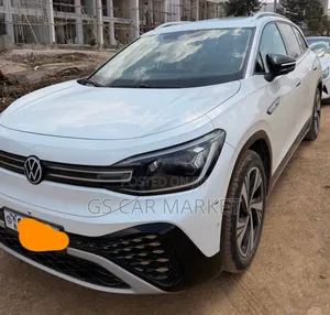 Volkswagen ID.6 2024 Ivory