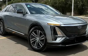 Cadillac Lyriq 2023 Silver