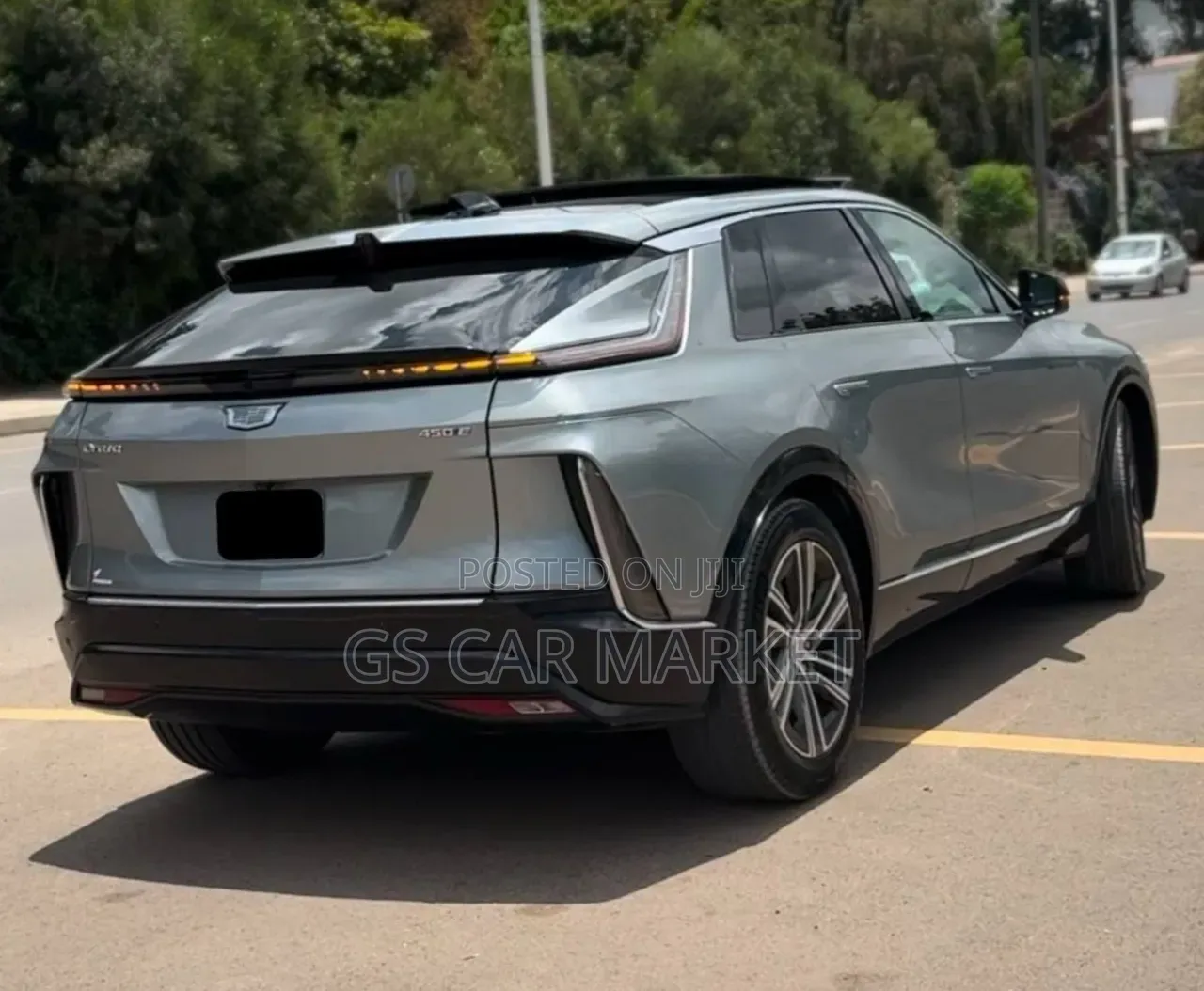 Cadillac Lyriq 2023 Silver