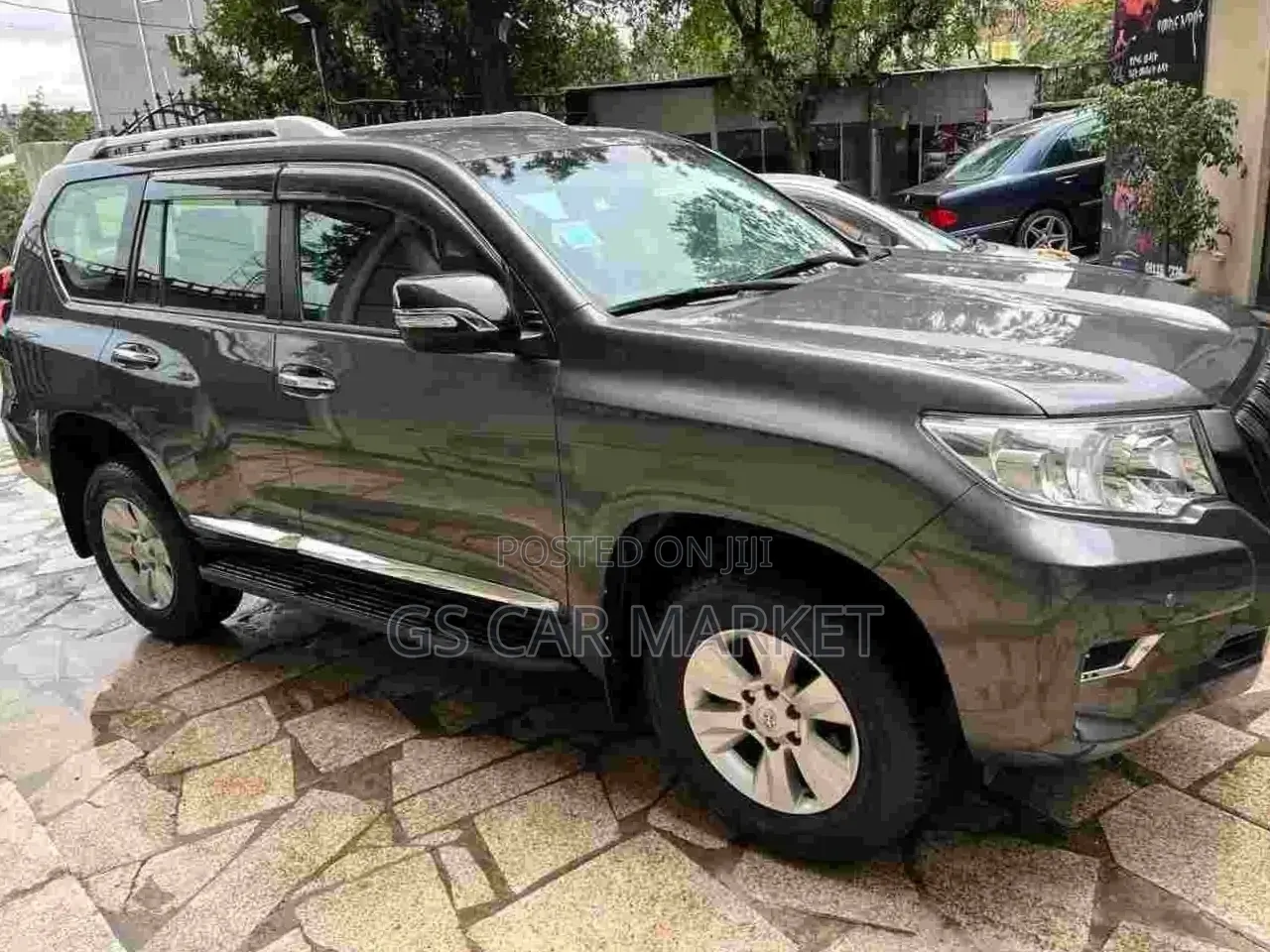Toyota Land Cruiser Prado 2020 Gray