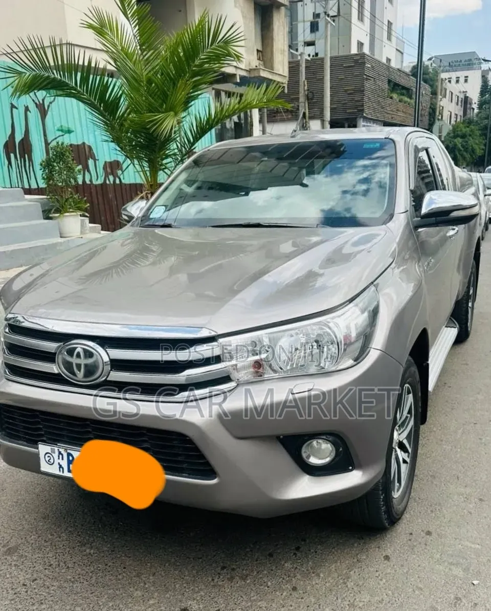 Toyota Hilux 2017 Silver