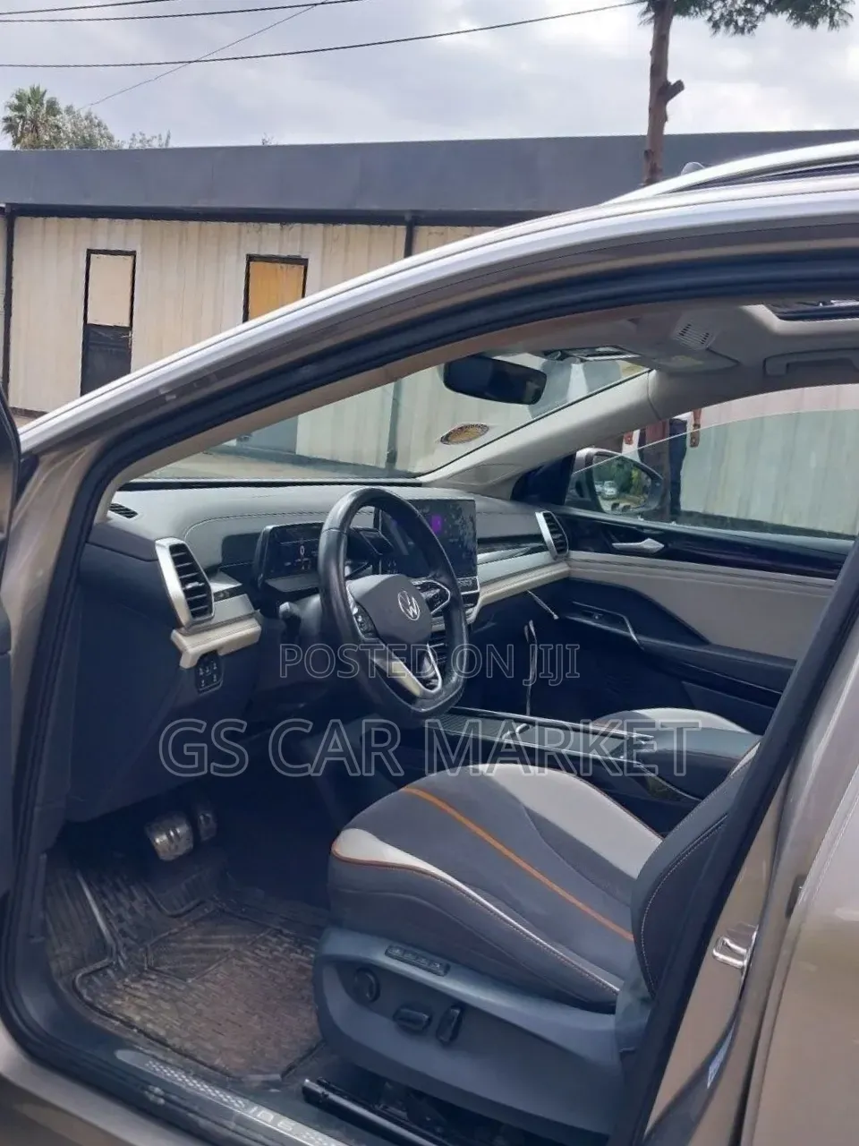 Volkswagen ID.6 Crozz 85 kWh RWD 2022 Brown