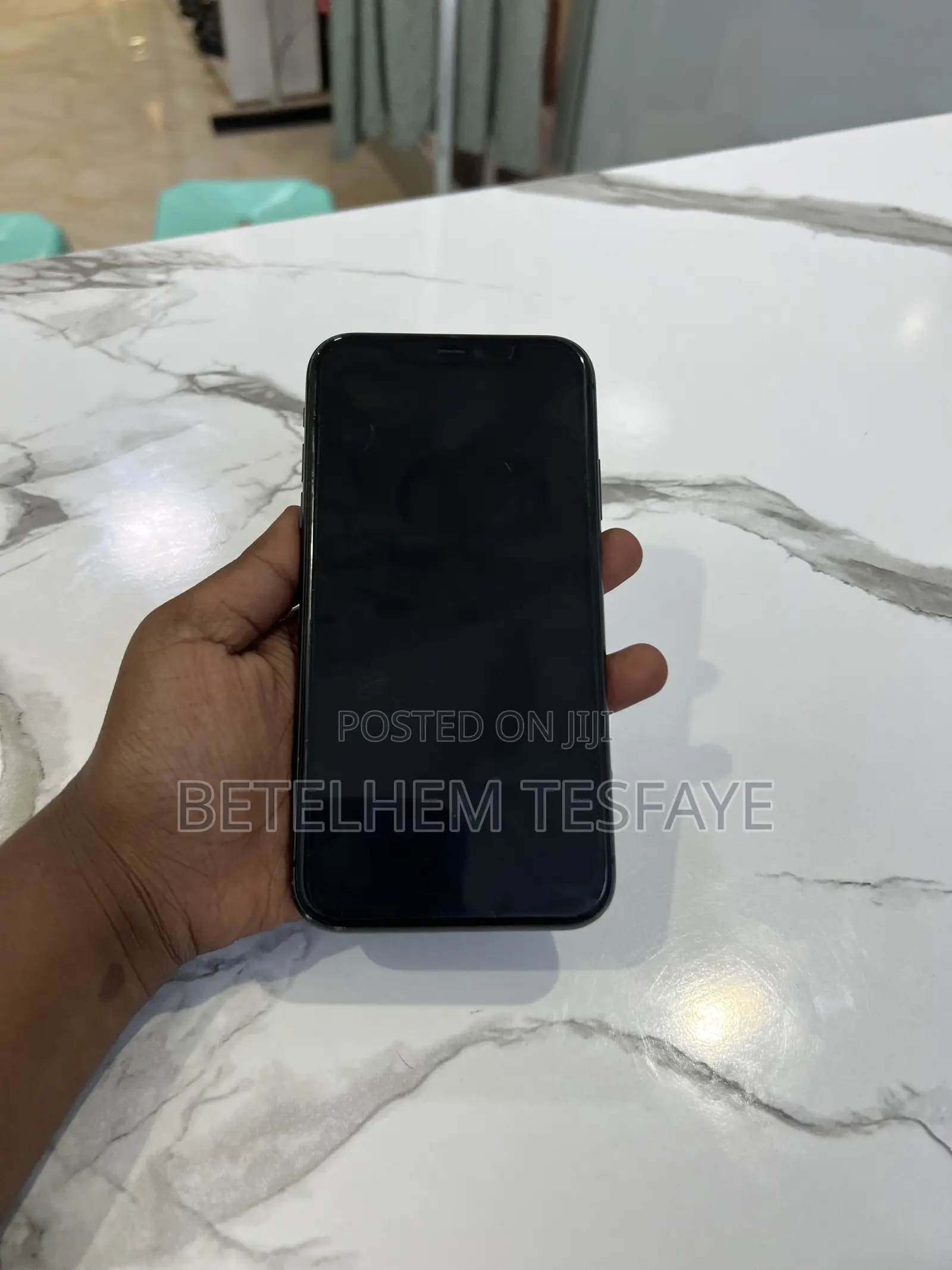 Apple iPhone 11 64 GB Black