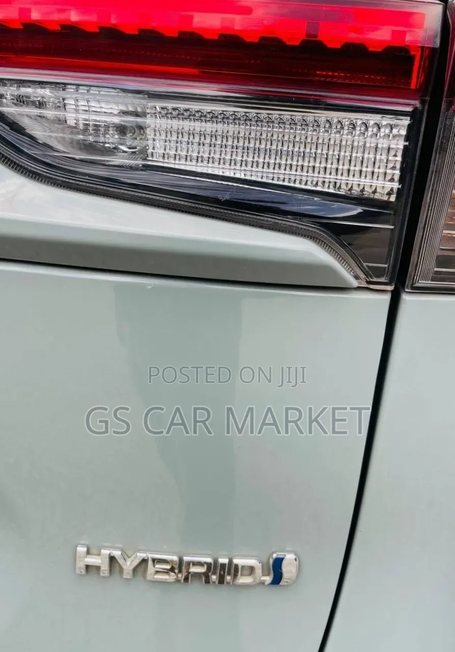 Toyota RAV4 Hybrid 2022 Gray