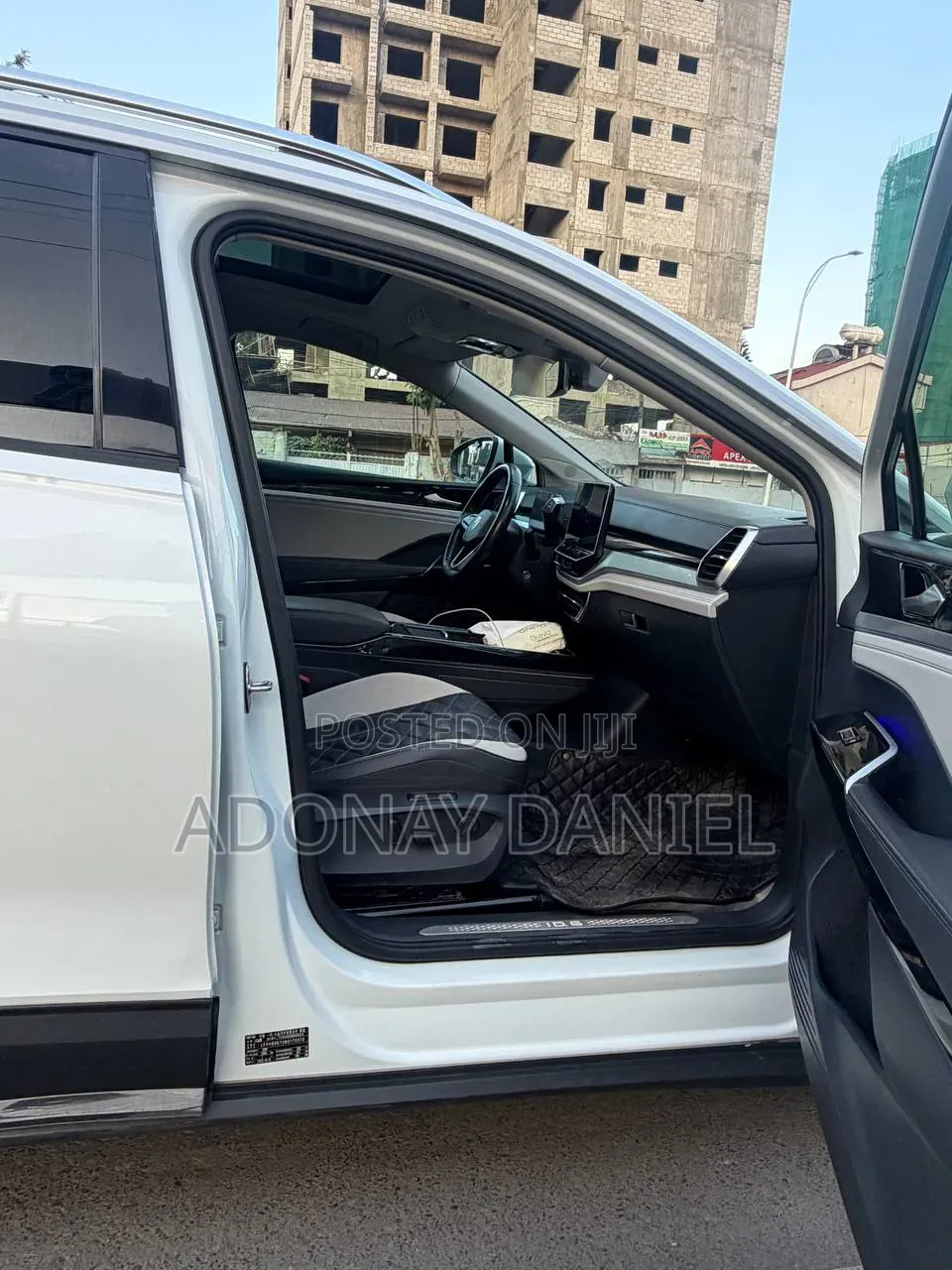 Volkswagen ID.6 2023 White