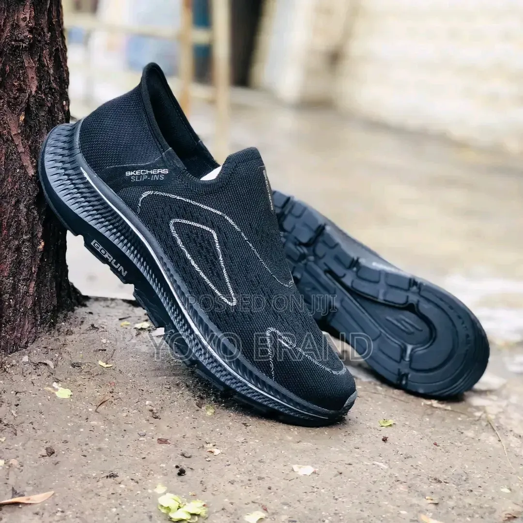 Skechers Slip-Ins Go Run Black Fashion Shoes