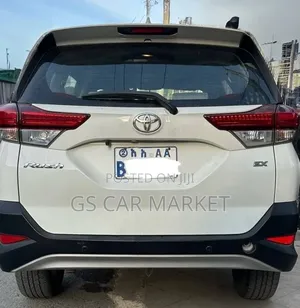 Toyota Rush 2021 White