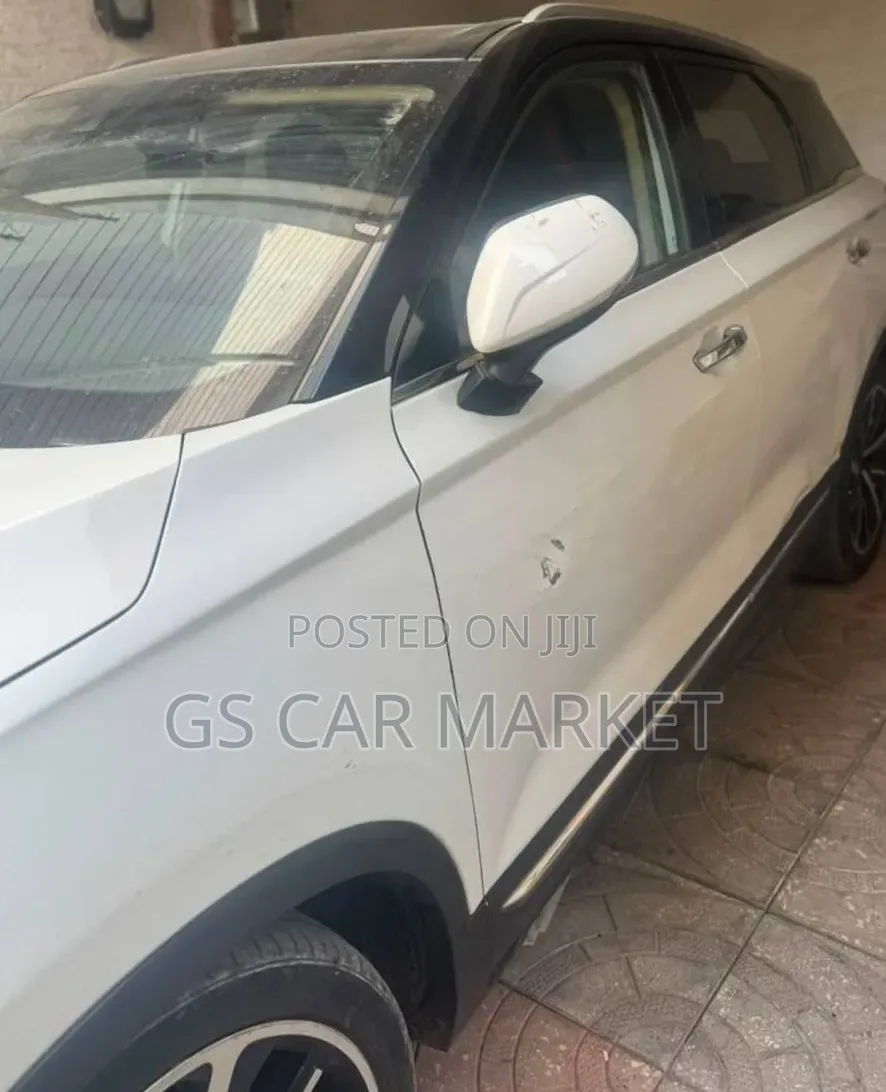 Bestune T77 1.2 FWD 2022 White