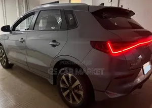 BYD E2 43 kWh 94 hp FWD 2024 Teal