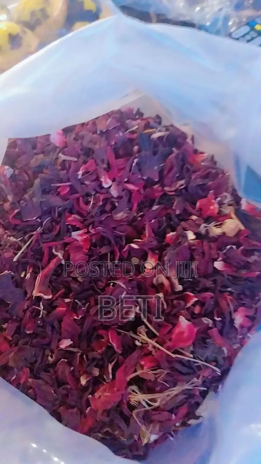 ከሩከደ "Hibiscus Flower