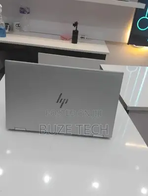 New Laptop HP EliteBook 1040 G8 16GB Intel Core i7 SSD 512GB