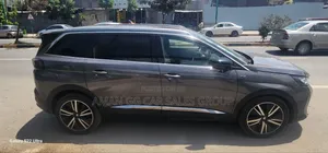 Peugeot 5008 2021 Black