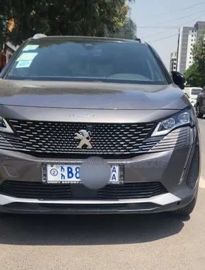 Peugeot 5008 2021 Black