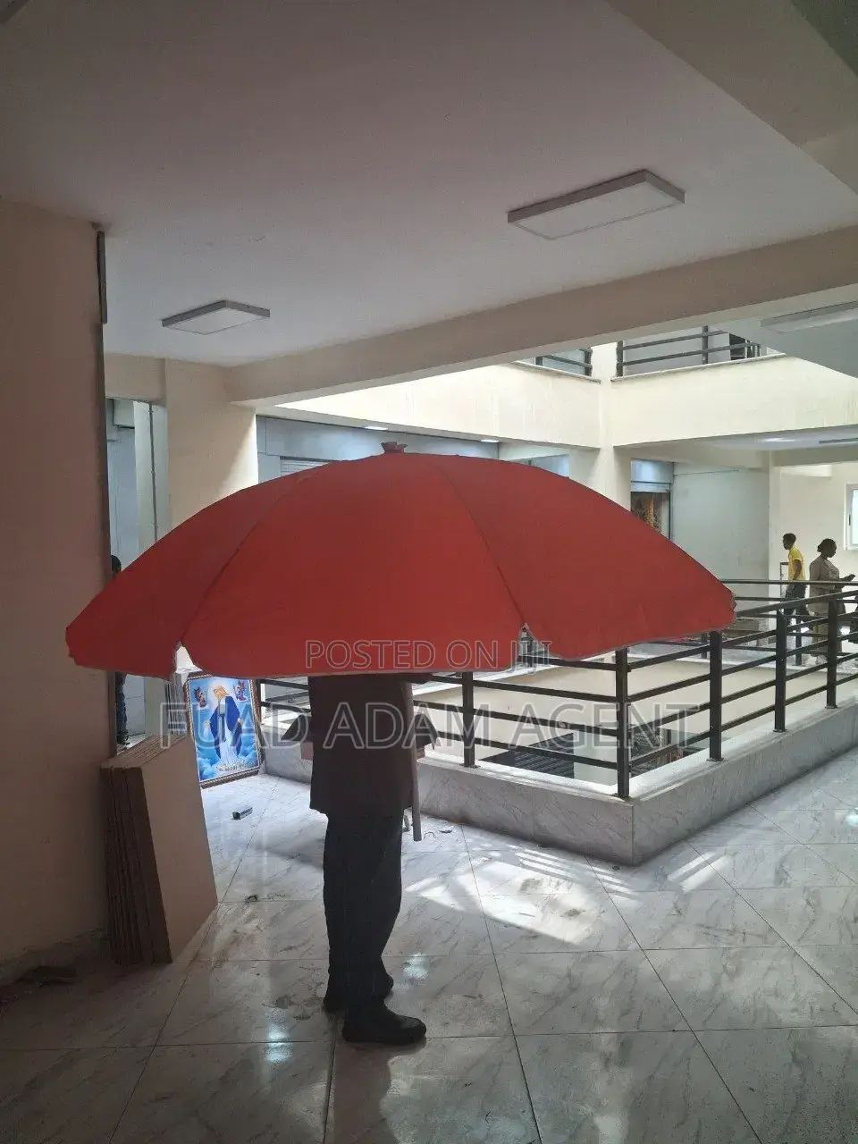 Single Outdoor Garden Umbrella (Without Stand)
የውጭ ዣንጥላ (ያለ መቆሚያ)
