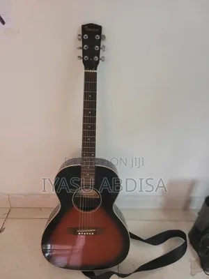 Box Guitar