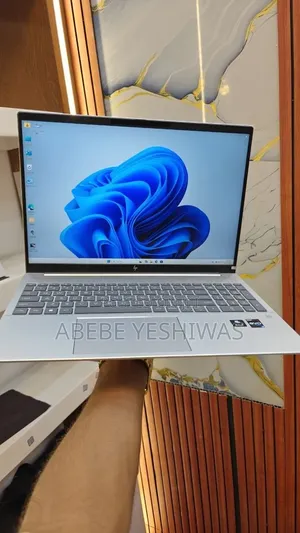 New Laptop HP Pavilion 15 16GB Intel Core i7 SSD 1T